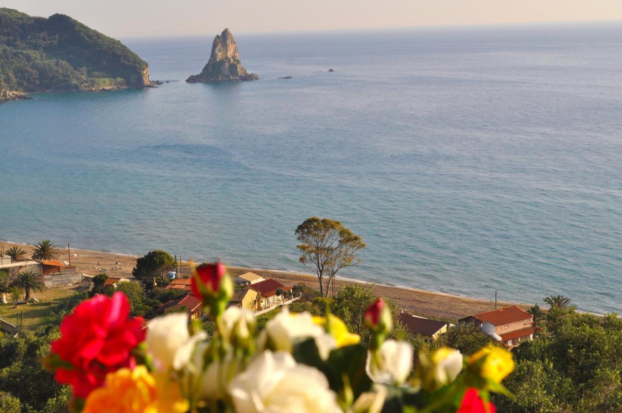 Beach House Yannis 3 In Agios Gordios Beach On Corfu Exteriör bild